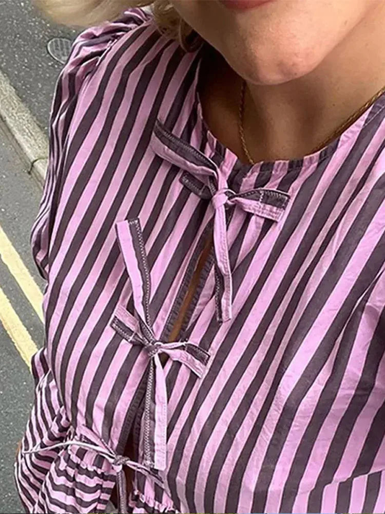 IMIEMIE Fashion Lace Up Striped Shirt for Women 2024 Spring Summer Chic Bow O-neck Loose Short Sleeve Shirts Female New Commuter Blouses