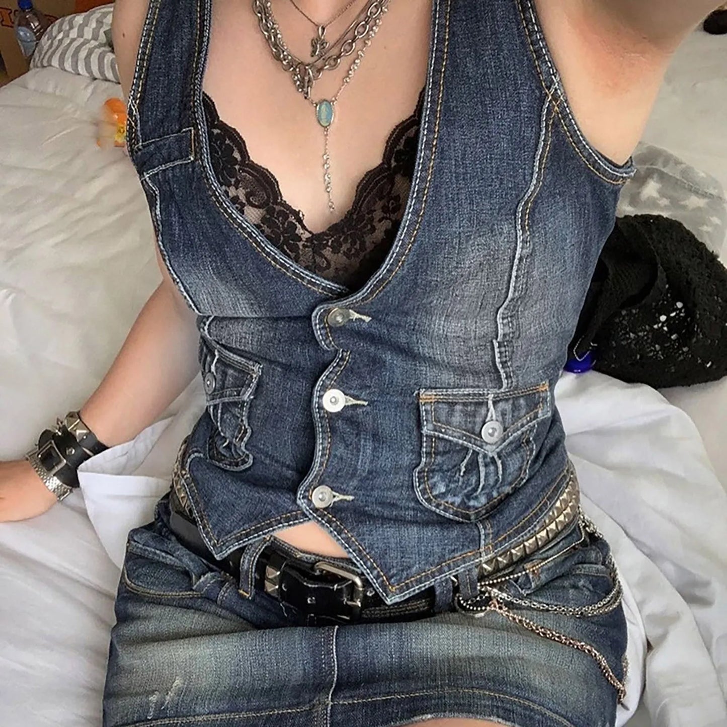 IMIEMIE Fashion Retro Y2K Denim Vest V Neck Button Pocket Slim Short Denim Vest Women's Sleeveless Denim Jacket Vest Top Streetwear