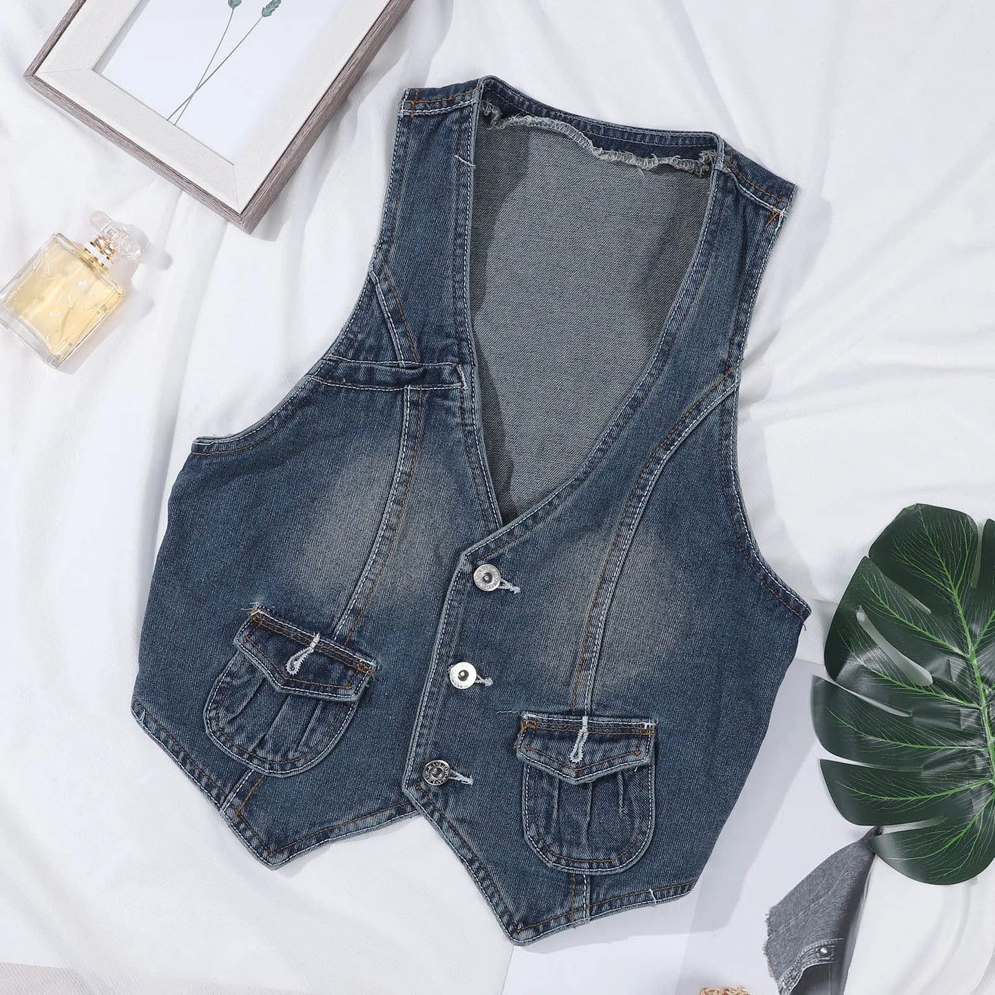 IMIEMIE Fashion Retro Y2K Denim Vest V Neck Button Pocket Slim Short Denim Vest Women's Sleeveless Denim Jacket Vest Top Streetwear