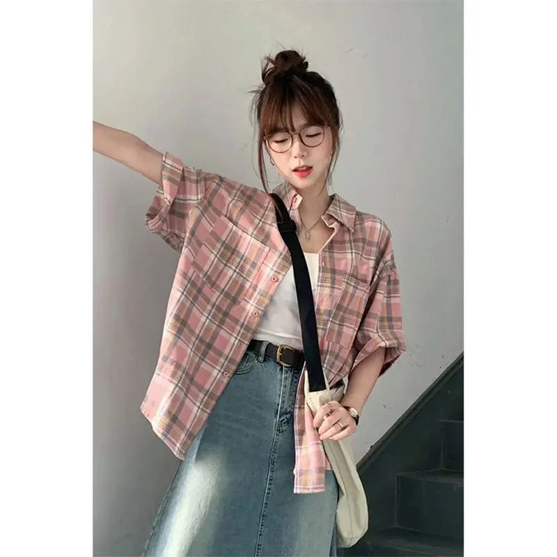 IMIEMIE Summer Hot Polo_Neck Plaid Short Sleeved Shirt for Women's Loose Slimming Medium Length Fashion Versatile Retro Sweet Coat Top