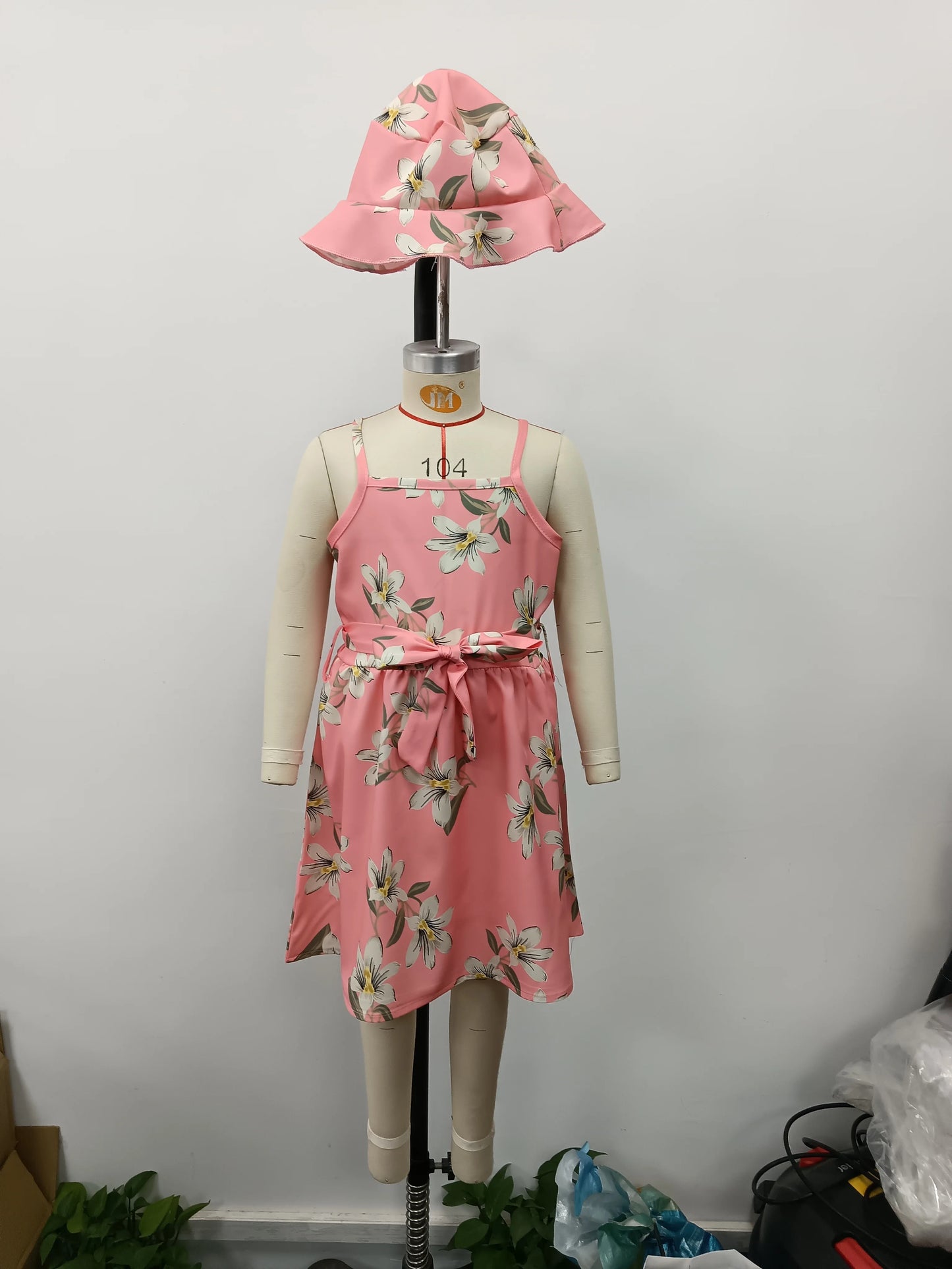 IMIEMIE Summer New Fashion Girl‘s Skirt with Hat Suit & European and American Style Holiday style & Casual Elegance set