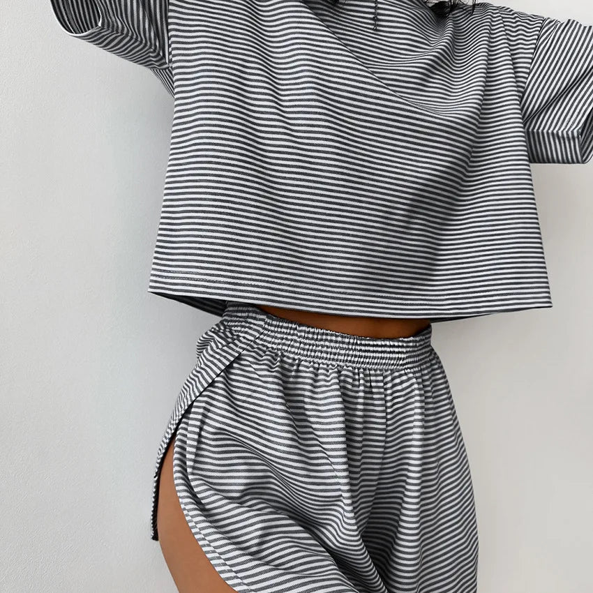 IMIEMIE Women's Stripe Knit Pajamas Set Summer Short Sleeve Shorts Sleepwear 2 Piece Set For Women Home Casual Loose Round Neck Suit