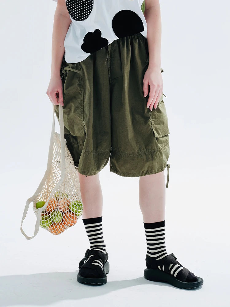 IMIEMIE imakokoni girls Original 2024 Army Green shorts Loose cargo pants five quarter pants casual women 234057